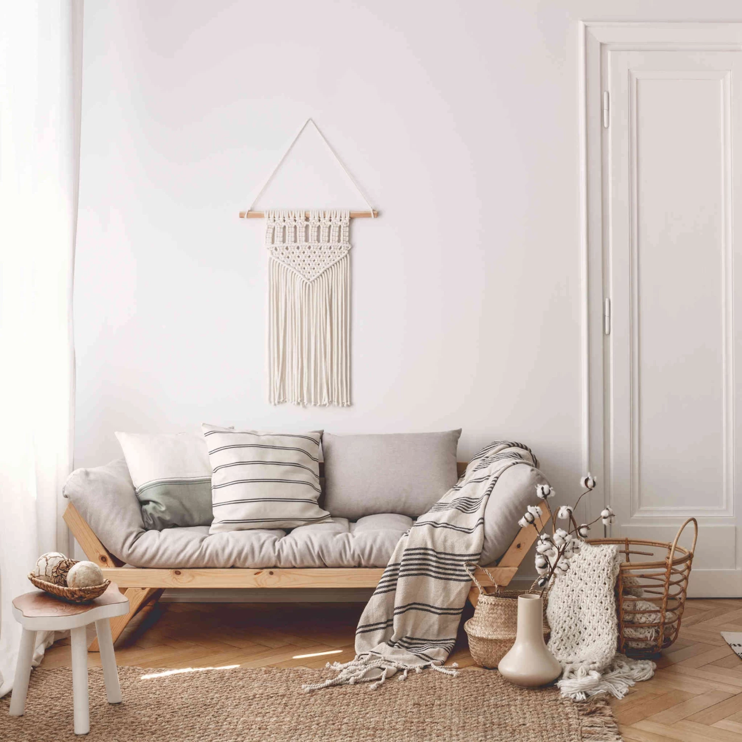 Banquette Ajustable BEBOP En Pin Massif Noir Matelas 75x200 + Coussins 40x60 Inclus 8 Banquette Ajustable BEBOP En Pin Massif Noir Matelas 75x200 + Coussins 40x60 Inclus – Image 6