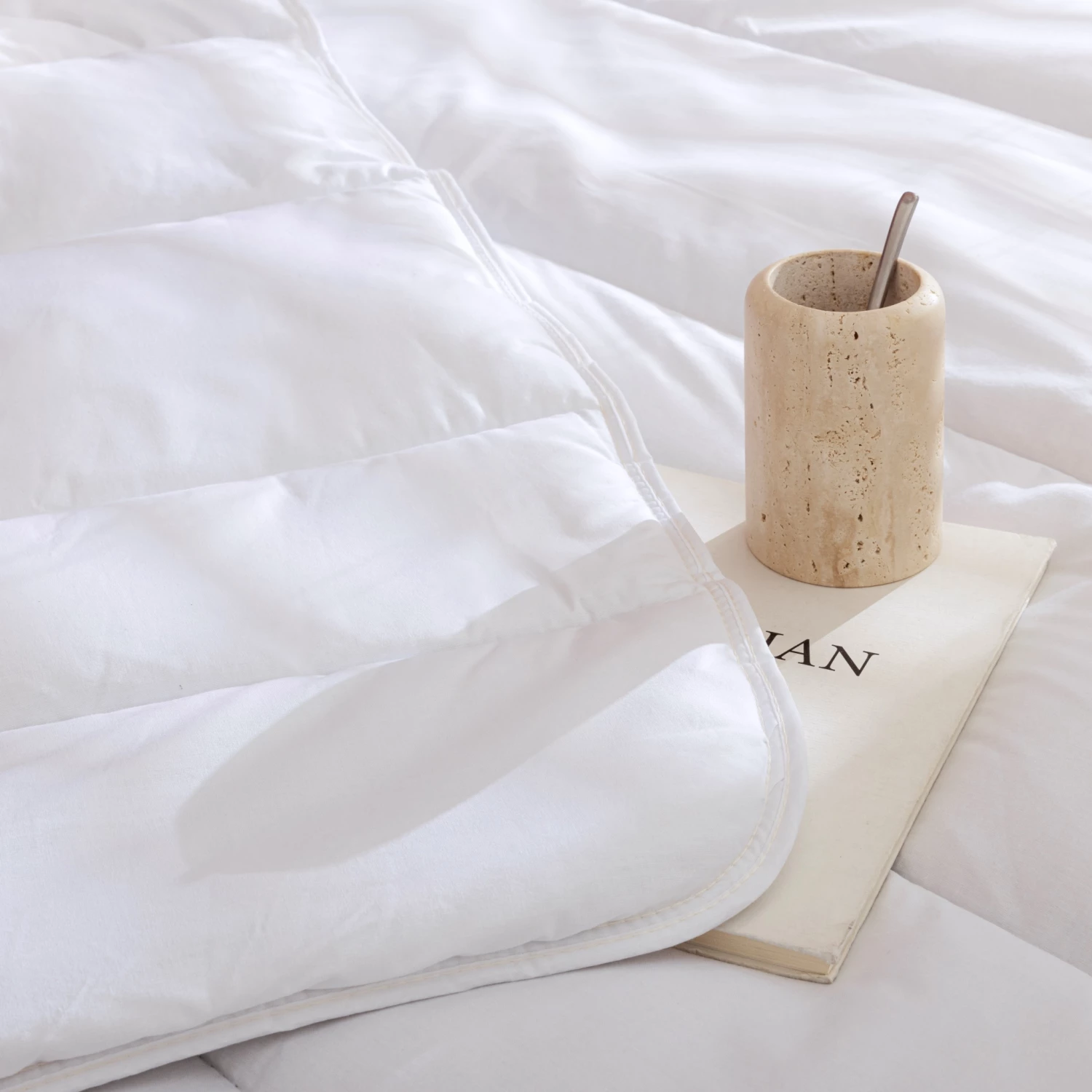 Couette Mi-saison éco Naturelle Enveloppe Coton Bio 350g Someo 6 Couette Mi-saison éco Naturelle Enveloppe Coton Bio 350g Someo – Image 4