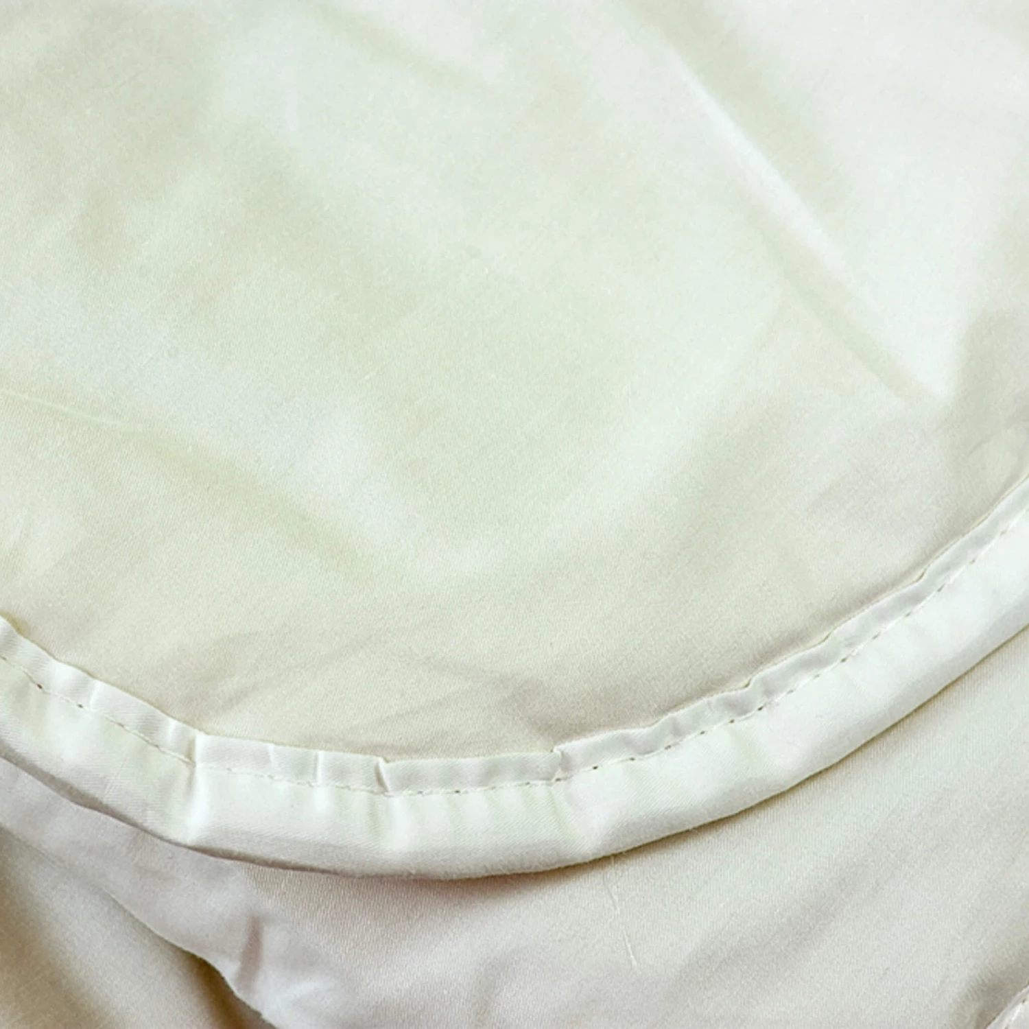 Couette été Laine Vierge 200g 4 Couette été Laine Vierge 200g – Image 3