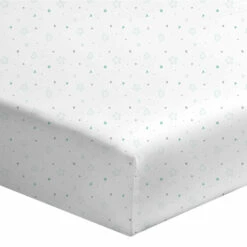 Lot De 2 Draps Housses Bébé En Jersey Bio Imprimés étoiles Et Cœurs Turquoise -Doublures De Lit Soldes 2024 drap housse toiles coeurs zoom fond blanc