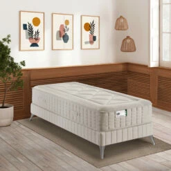 Matelas Simmons Ressorts Ensachés, Latex, Mousse Et Lin F1rst FR.4 16 Matelas Simmons Ressorts Ensachés, Latex, Mousse Et Lin F1rst FR.4 -Doublures De Lit Soldes 2024 ens simmons first4 1place 3 4 ambiance