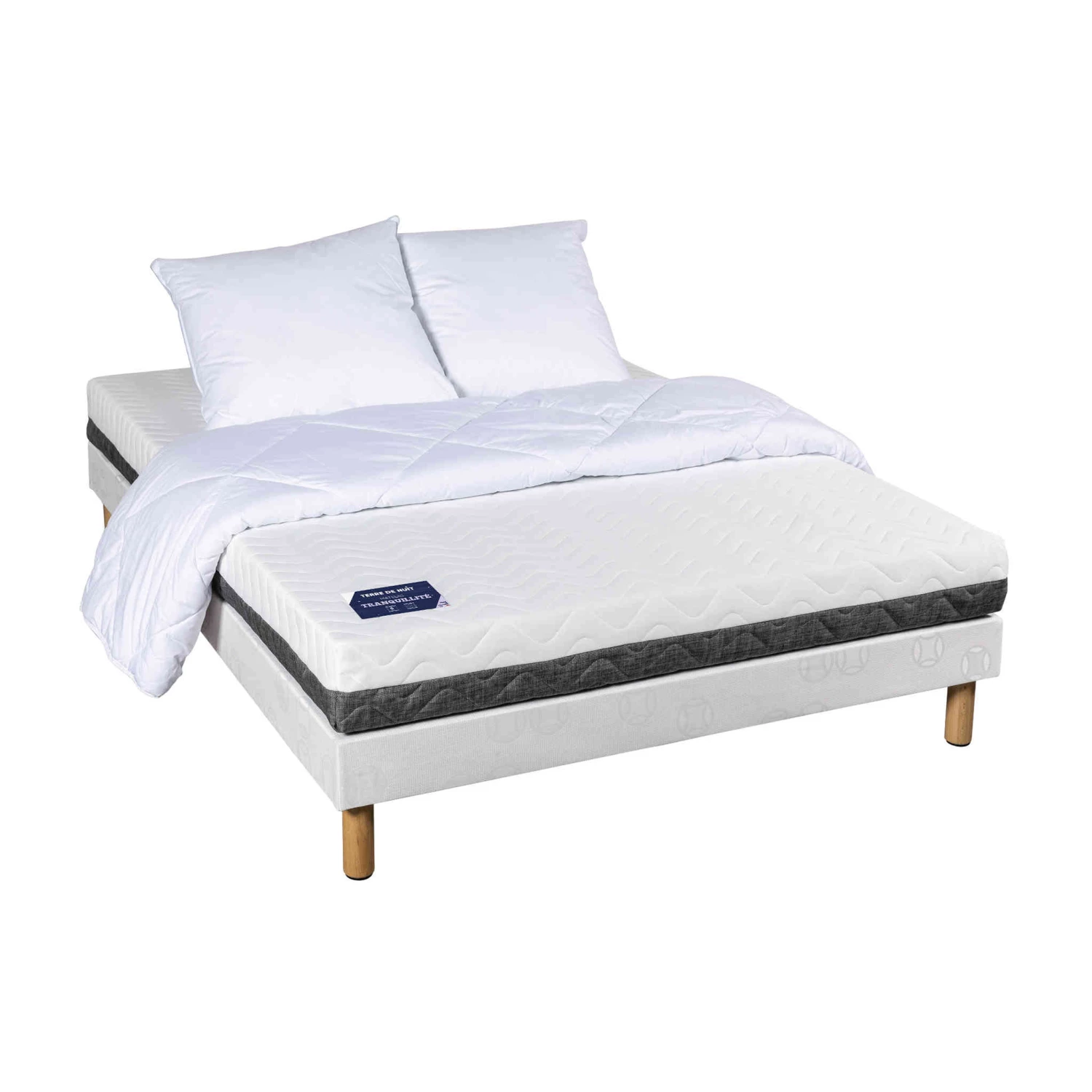Ensemble Matelas Mousse Tranquillité + Sommier + Pieds + Couette + Oreillers 3 Ensemble Matelas Mousse Tranquillité + Sommier + Pieds + Couette + Oreillers