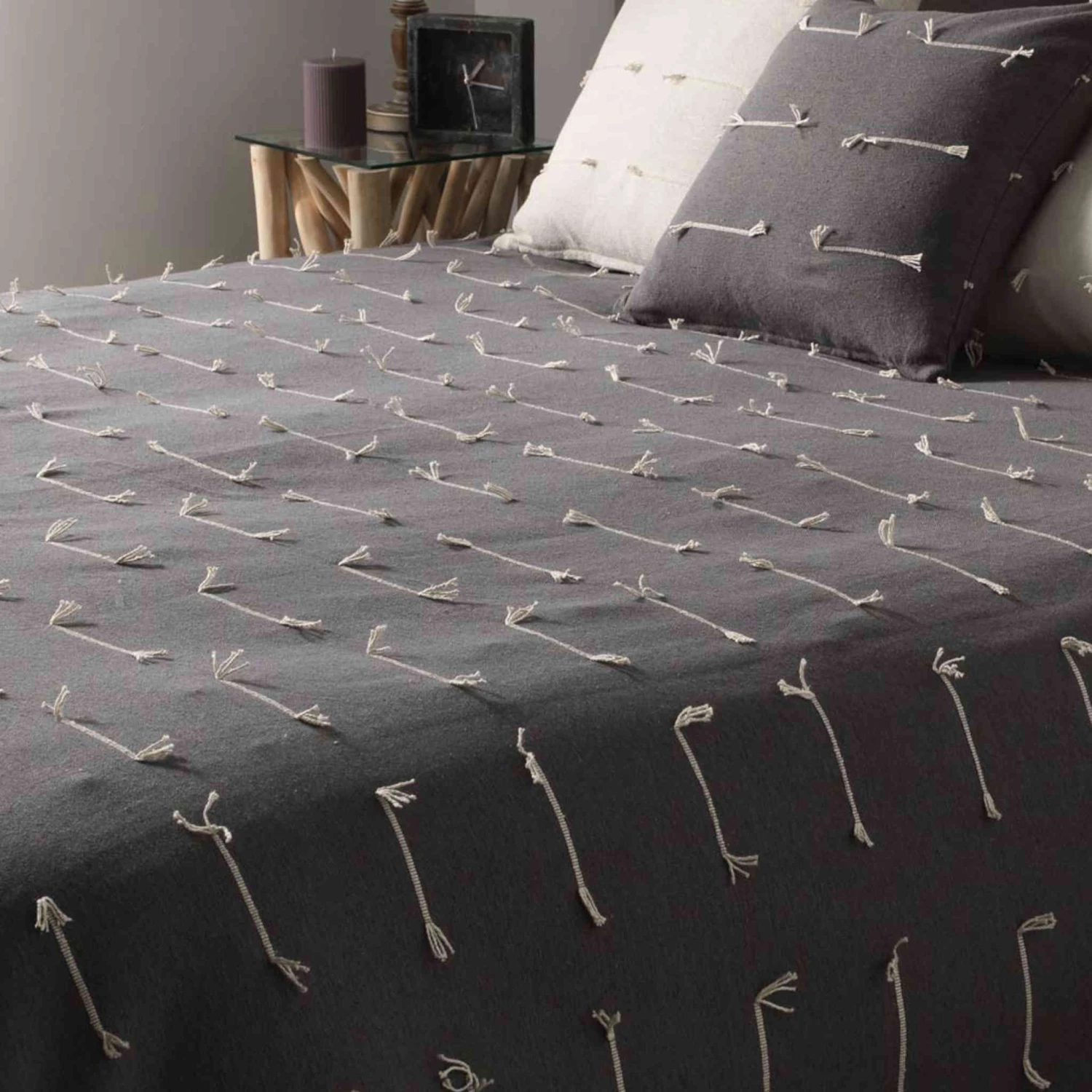 Couvre-lit Filéo Anthracite 4 Couvre-lit Filéo Anthracite – Image 2