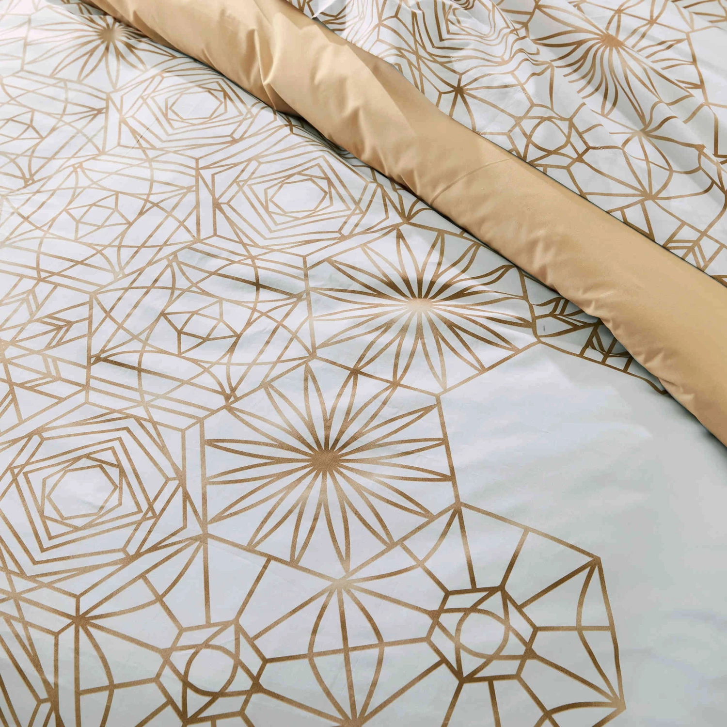 Parure De Lit Percale Gabrielle Champagne - Tradilinge 4 Parure De Lit Percale Gabrielle Champagne - Tradilinge – Image 2