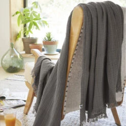 Plaid Gaze De Coton à Franges Gris Anthracite -Doublures De Lit Soldes 2024 gaia anthracite amb 2 plaid