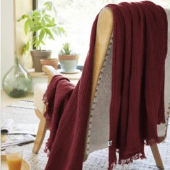 Plaid Gaze De Coton à Franges Bordeaux 10 Plaid Gaze De Coton à Franges Bordeaux -Doublures De Lit Soldes 2024 gaia bordeaux amb 2 plaid