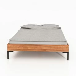 Lit En Chêne Massif Clair Avec Pieds En Métal - LT36001 11 Lit En Chêne Massif Clair Avec Pieds En Métal - LT36001 -Doublures De Lit Soldes 2024 lit abies face fond blanc 1 2