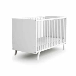 Lit Bébé En Bois Massif Avec Sommier Réglable CARNAVAL 60x120 10 Lit Bébé En Bois Massif Avec Sommier Réglable CARNAVAL 60x120 -Doublures De Lit Soldes 2024 lit bb carnaval blanc 60x120 fond blanc