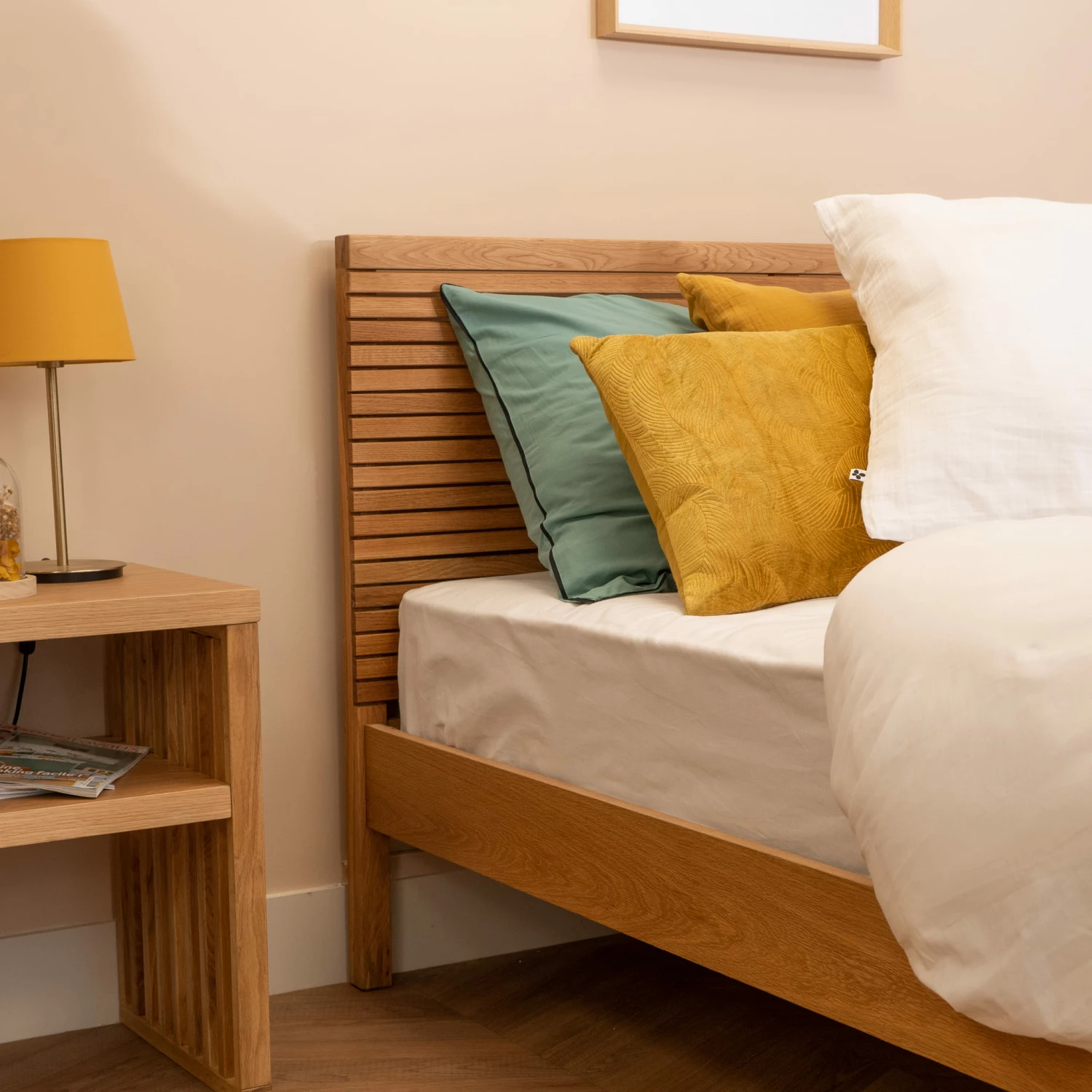 Lit à Rainures En Bois Massif Naturel - LT17012 5 Lit à Rainures En Bois Massif Naturel - LT17012 – Image 3