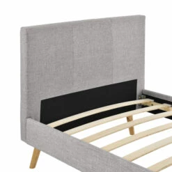 Lit En Bois Avec Tête De Lit Tissu Gris Clair - LT17020 9 Lit En Bois Avec Tête De Lit Tissu Gris Clair - LT17020 -Doublures De Lit Soldes 2024 lit scandinave gris clair 90x190 zoom tdl fond blanc