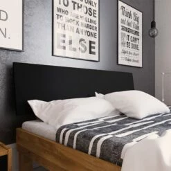 Lit Avec Pieds Carrés En Chêne Massif Clair Et Tête De Lit Noire - LT36005 8 Lit Avec Pieds Carrés En Chêne Massif Clair Et Tête De Lit Noire - LT36005 -Doublures De Lit Soldes 2024 lit vigo 1302 tete de lit ambiance 2