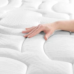 Matelas Ressorts Ensachés 5 Zones + 4cm Mousse Mémoire RV4 10 Matelas Ressorts Ensachés 5 Zones + 4cm Mousse Mémoire RV4 -Doublures De Lit Soldes 2024 matelas ressorts ensach s 5 zones 4cm mousse m moire rv4 zoom tissu