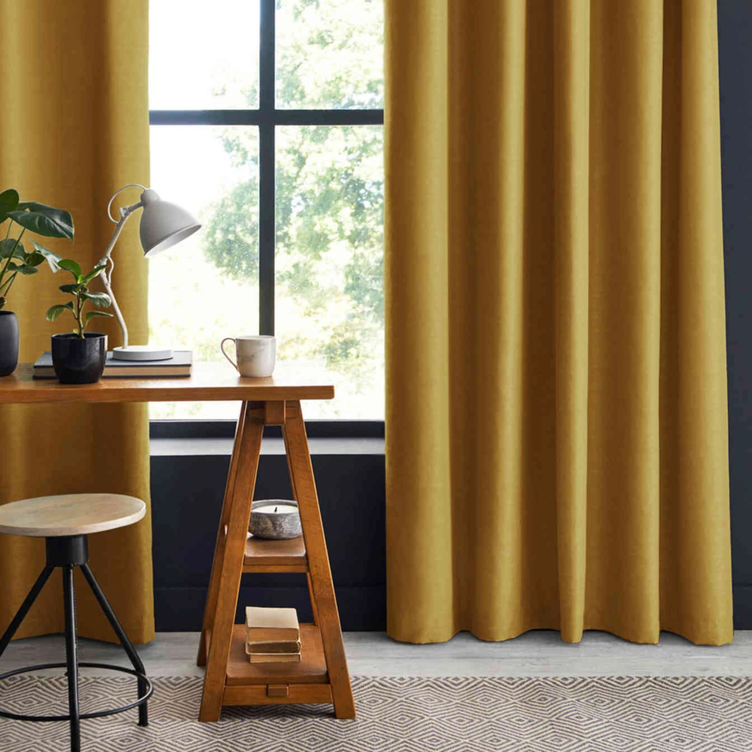 Lot De 2 Rideaux Occultants à œillets Jaune Moutarde 4 Lot De 2 Rideaux Occultants à œillets Jaune Moutarde – Image 2