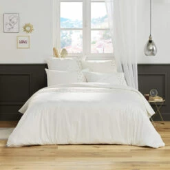 Parure De Lit Brodée Plis Religieuses Blanc