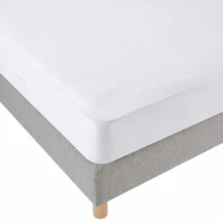 Protège Matelas Bultex Imperméable Et Respirant - Bonnet Extensible 20 à 30 Cm