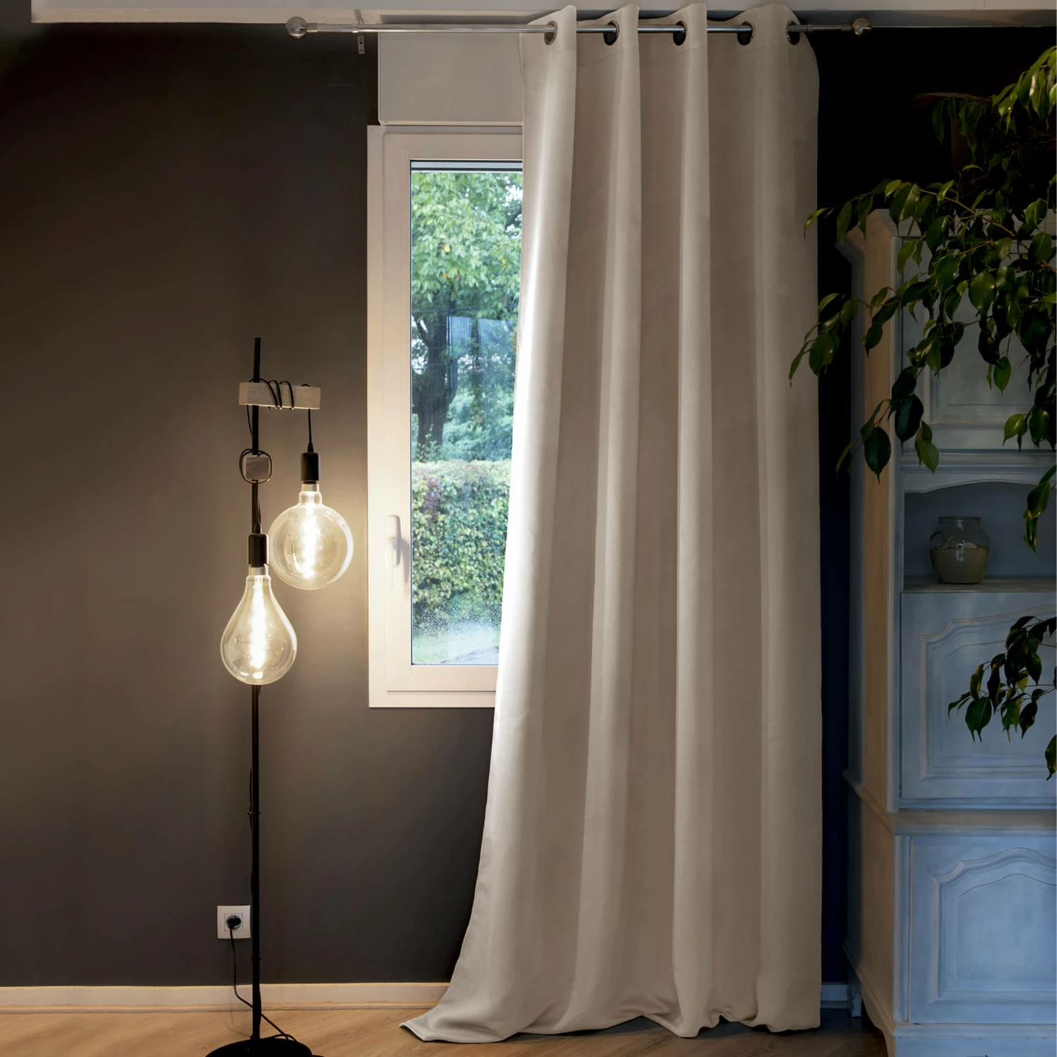 Rideau Occultant Thermique à œillets 140x280 7 Rideau Occultant Thermique à œillets 140x280 – Image 5