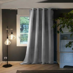 Rideau Occultant Thermique à œillets 140x280 20 Rideau Occultant Thermique à œillets 140x280 -Doublures De Lit Soldes 2024 rideau polaire gris 2 5 1 3