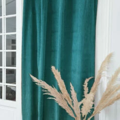 Rideau à œillets En Velours Côtelé 135x250 -Doublures De Lit Soldes 2024 rideau velours cotele bleu ambiance