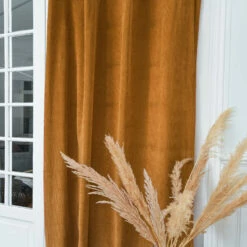 Rideau à œillets En Velours Côtelé 135x250 -Doublures De Lit Soldes 2024 rideau velours cotele miel ambiance