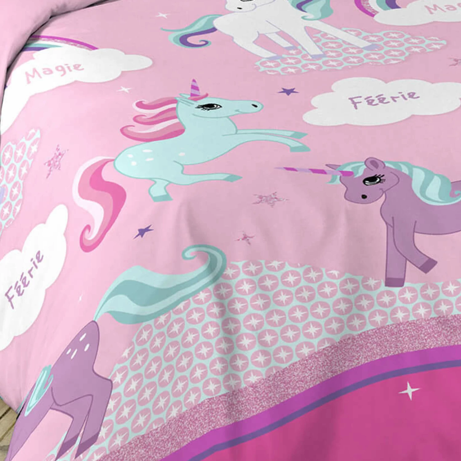 Parure De Lit Enfant Licorne Rose 140x200 4 Parure De Lit Enfant Licorne Rose 140x200 – Image 2